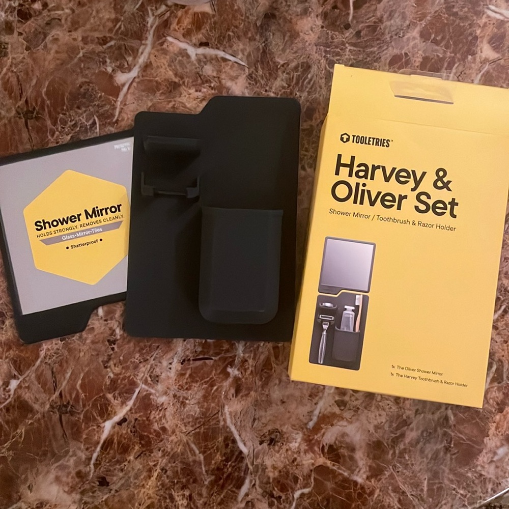 Harvey & Oliver Set , shower mirror & razor holder